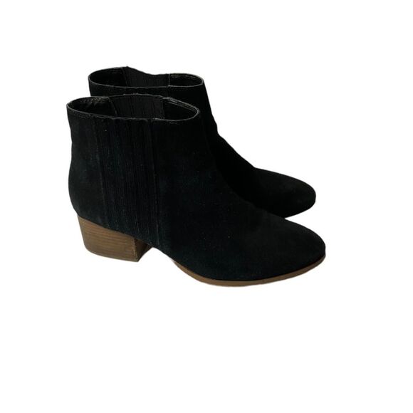 Aldo Black Suede 2” Block Heeled Booties Size 8 - Picture 5 of 14
